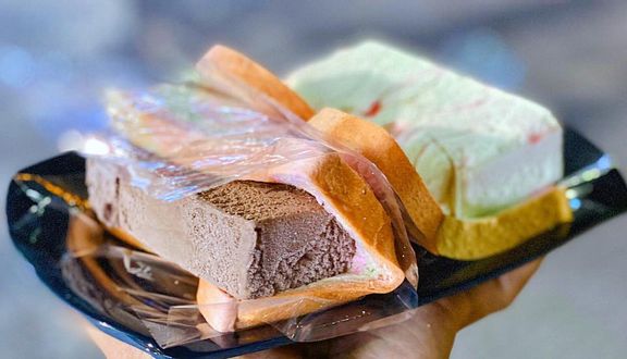 Kem Kẹp Singapore Tasty - Định Công