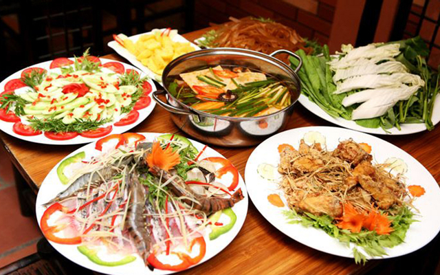 Gỏi bò é quế