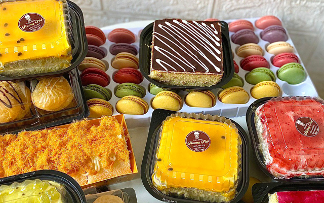 Hương Phố - Bánh Bông Lan, Su Kem & Tiramisu