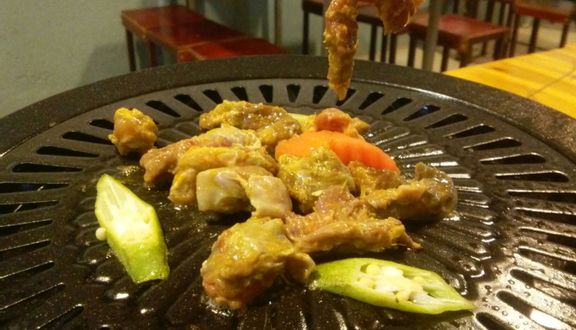 Hoàng Cầu Quán - Lẩu & Nướng