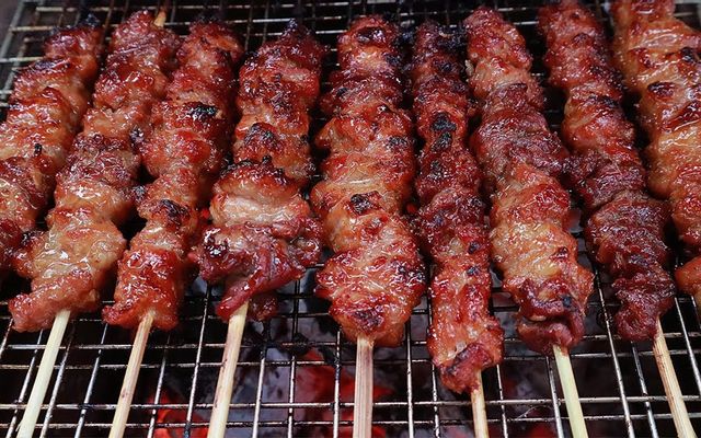 Lạp Xưởng Nướng