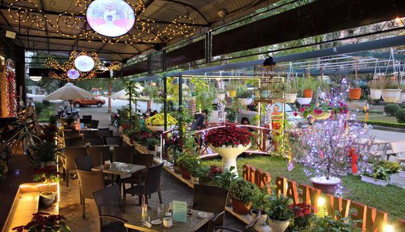 Hanoi Coffee & Bakery