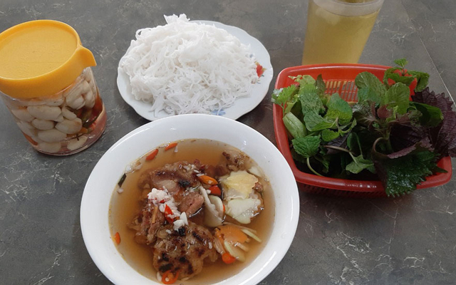 Bún Ốc Chả