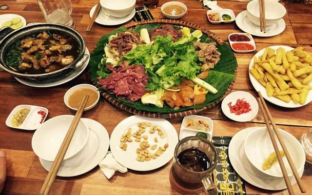 Gà Tuyết Nhồi Cốm