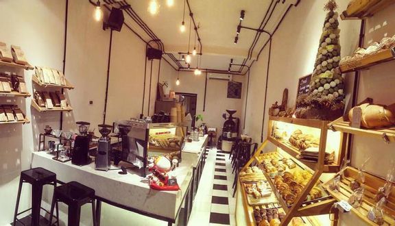 Gấu Coffee & Bakery