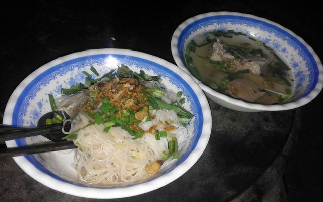 Hủ Tiếu Gõ