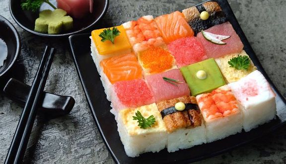 Fresh Sushi - Xuân Diệu
