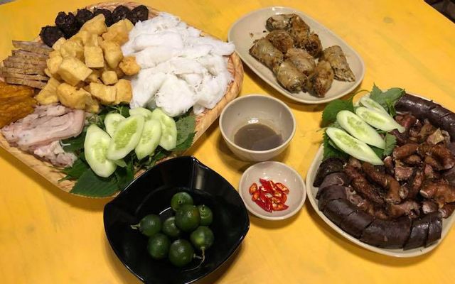 Bún Đậu Nem Dồi Chả Cốm