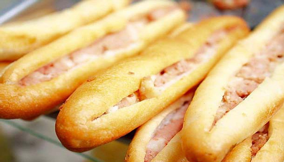 3 Bánh Mì Que