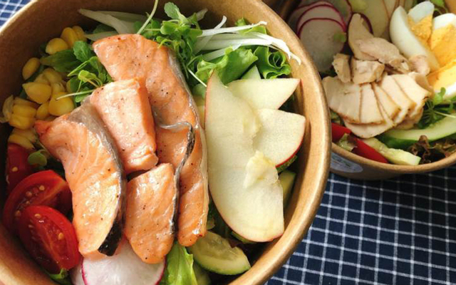 Cơm Gạo Lứt Ức Gà Nướng