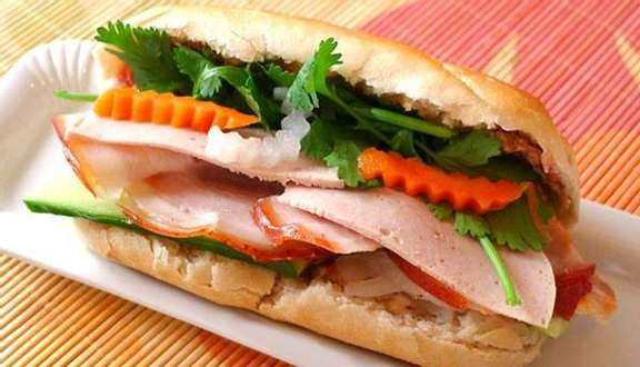 Dũng Hạnh - Bánh Mì Giò Chả - Núi Trúc