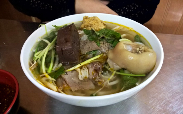 Dũng Cố - Bún Bò Huế