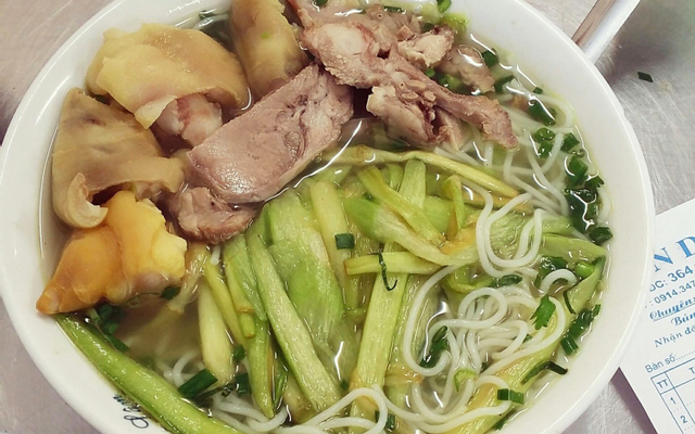 Bún Móng giò