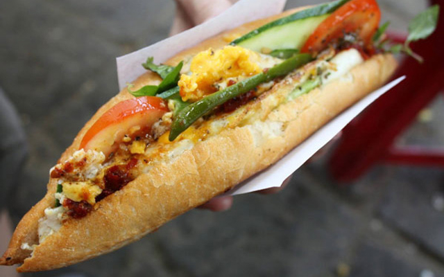 Bánh Mì Trứng
