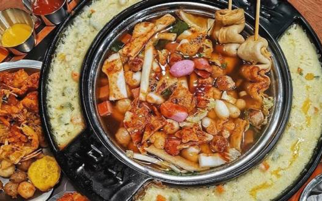 Dookki Việt Nam - Lẩu & Buffet Tokpokki - Vincom Trần Duy Hưng