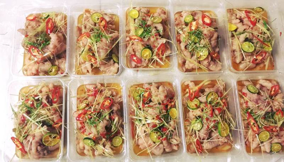 Chân Gà Rút Xương Ngâm Sả Ớt