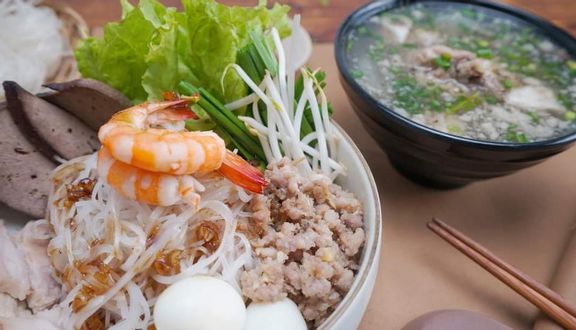 Cơm Rang Gà Chiên Mắm