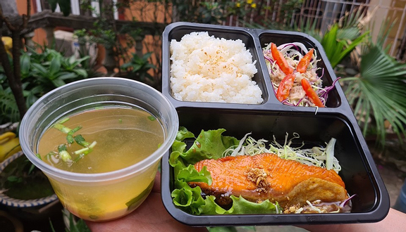 Cơm Cá Hồi Sốt Tery Chanh