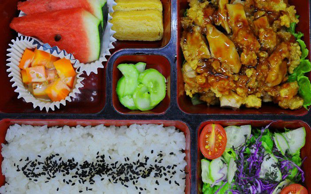 B2. Cơm gà Teriyaki