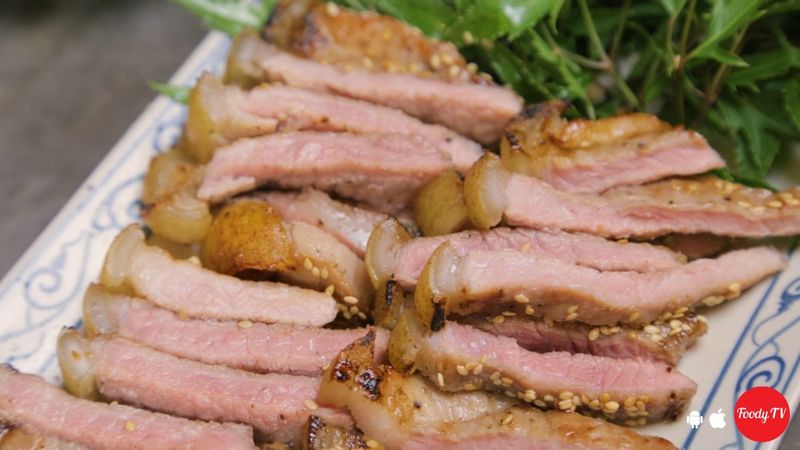 Nộm Bắp Bò Rau Tiến Vua