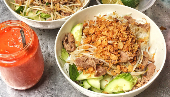 Phở Sốt Vang
