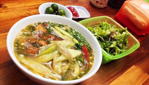 Bún Nước Bắp Giò