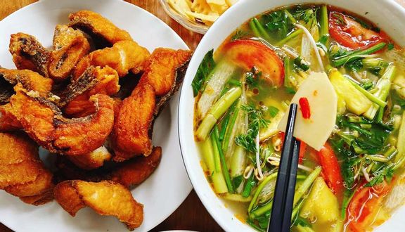 Bún Cá Chấm Giòn+4 Há Cảo+Trà Quất Tươi