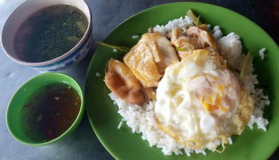 Cơm Tự Chọn - Trung Kính