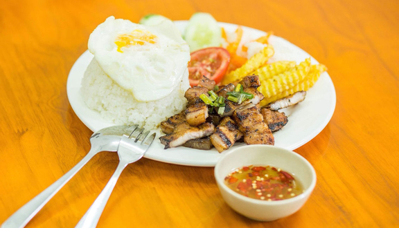 Cơm Tấm Gia Huy - Quán Sứ