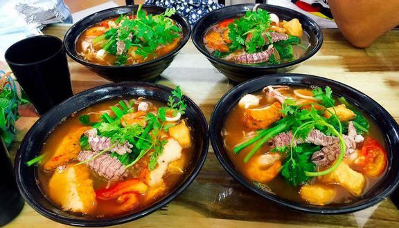 Bún Chấm Nem Hải Sản VIP