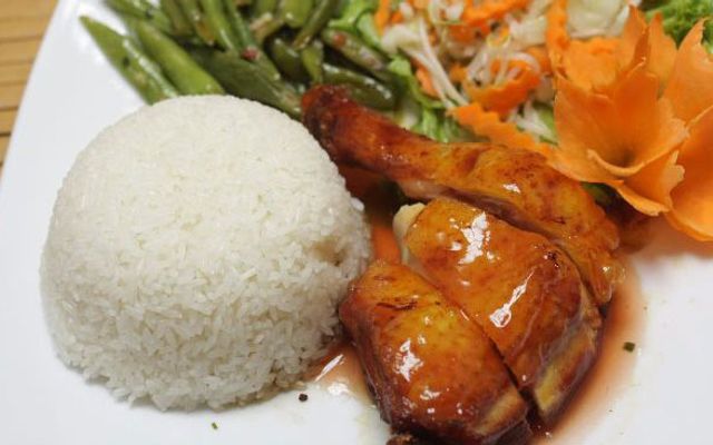 Cơm Đùi Gà Quay Mật Ong + Trà Quất