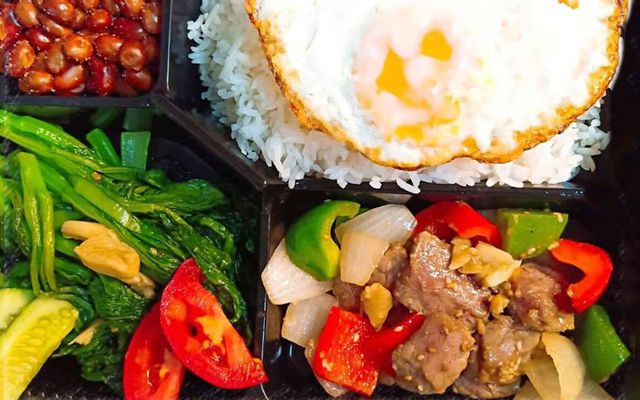 Cơm Hằng Phố Cổ