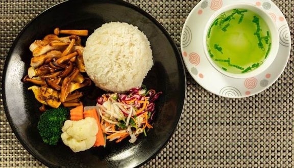 Cơm Bò Sốt Nấm & Bún Miến Trộn 30k - Cầu Giấy