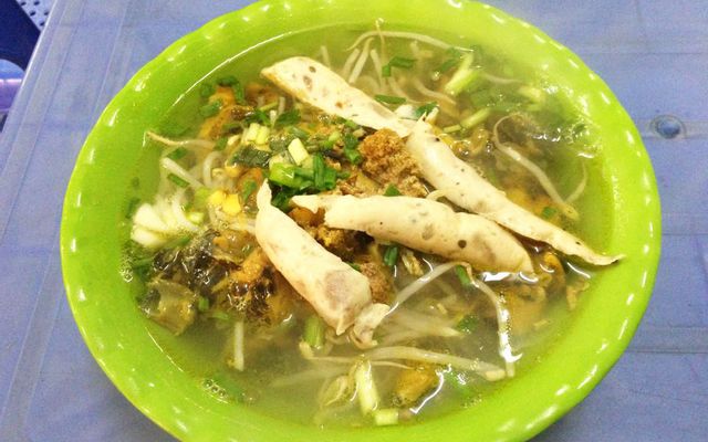 Cô Tuyết - Bún Ốc, Bò
