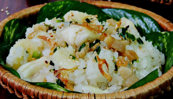 Cô Liên - Xôi Sắn - Ao Sen
