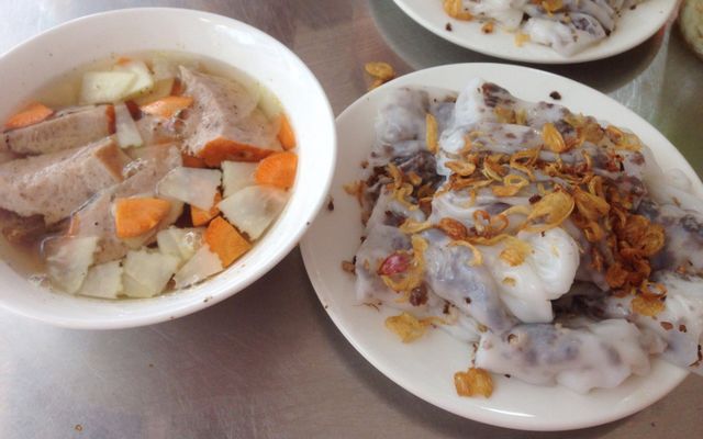 Cô Hồng - Bánh Cuốn Tôm Thịt