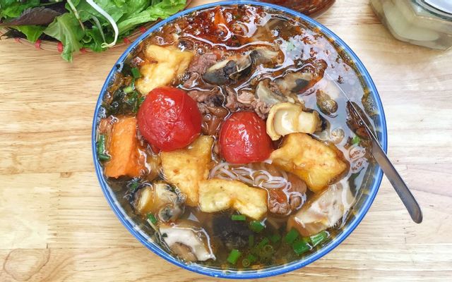 Cô Hiền - Bún Ốc
