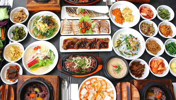 Cơm Thịt Lợn Xào Cay