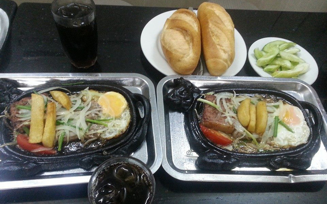 Chính Hạnh - Bánh Mì Bít Tết