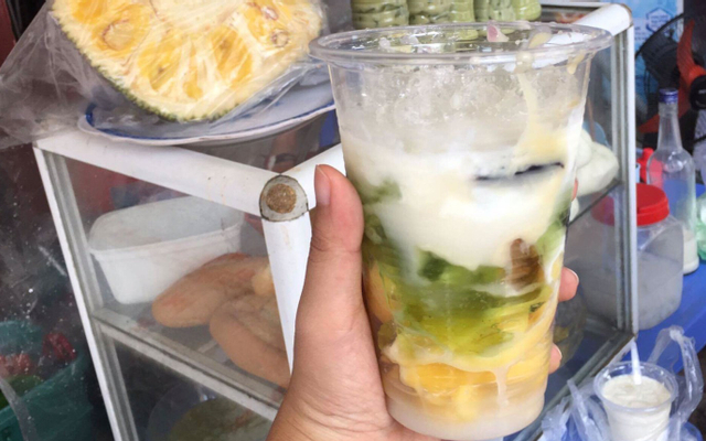 Chè, Bánh Mì & Ăn Vặt - Nguyễn Trường Tộ
