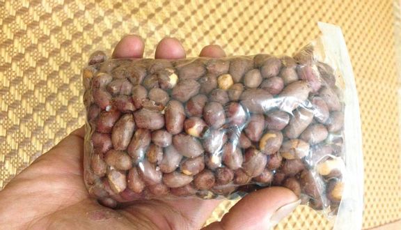 Lạc Đỏ Hạt To 100gr