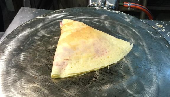 Crepe Pizza