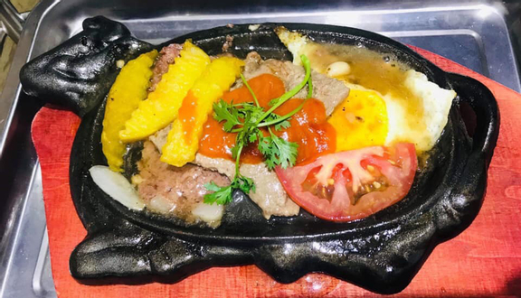 Chậm - Bánh Mì Bít Tết & Bánh Mì Sốt Vang