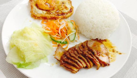 Cơm gà ngũ vị