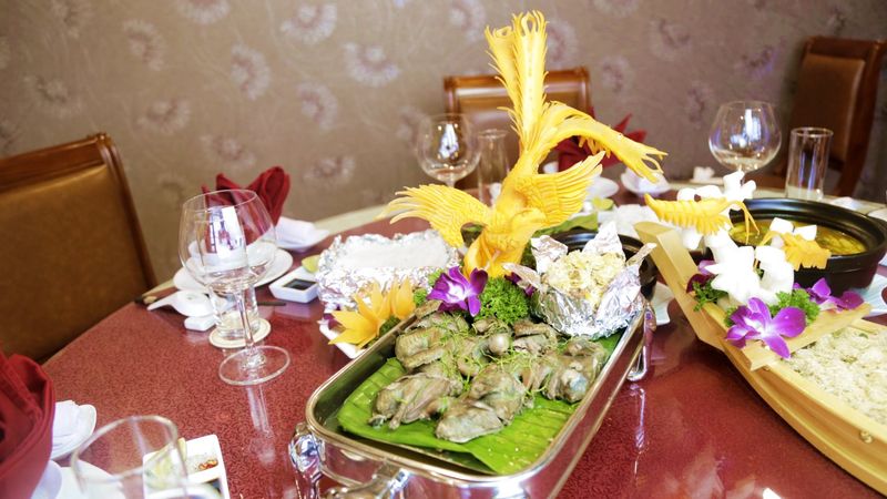 Cánh Buồm Restaurant - Hải Sản Các Món
