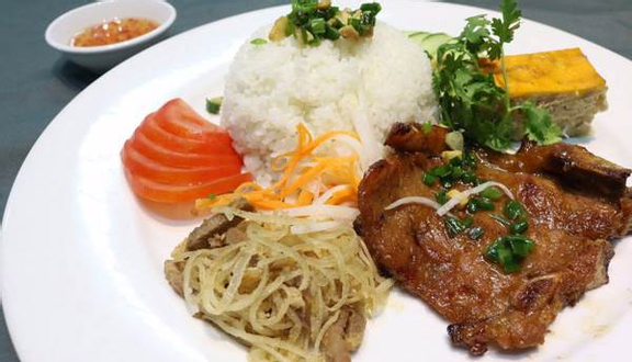 Cơm Ếch hấp xì dầu
