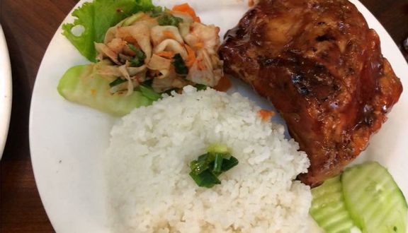 Cơm Tấm Sườn Non Nướng