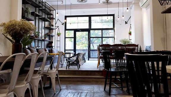Cabine Cafeteria - Đội Cấn