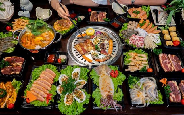 Bủng Buffet Nướng & Lẩu