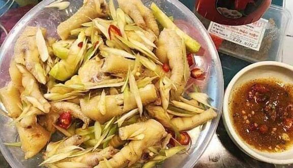 Chân Gà Ngâm Xoài / Cóc